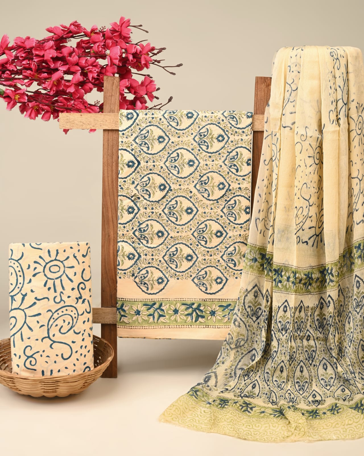 cream butta jaal handblock printed cotton dress material with chiffon dupatta wholesale India cotton fabric supplier Fabtexs
